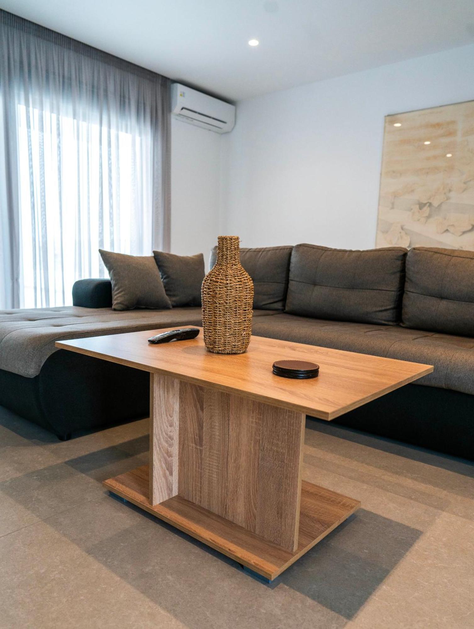 White Luxury Apartment Tríkala Kültér fotó